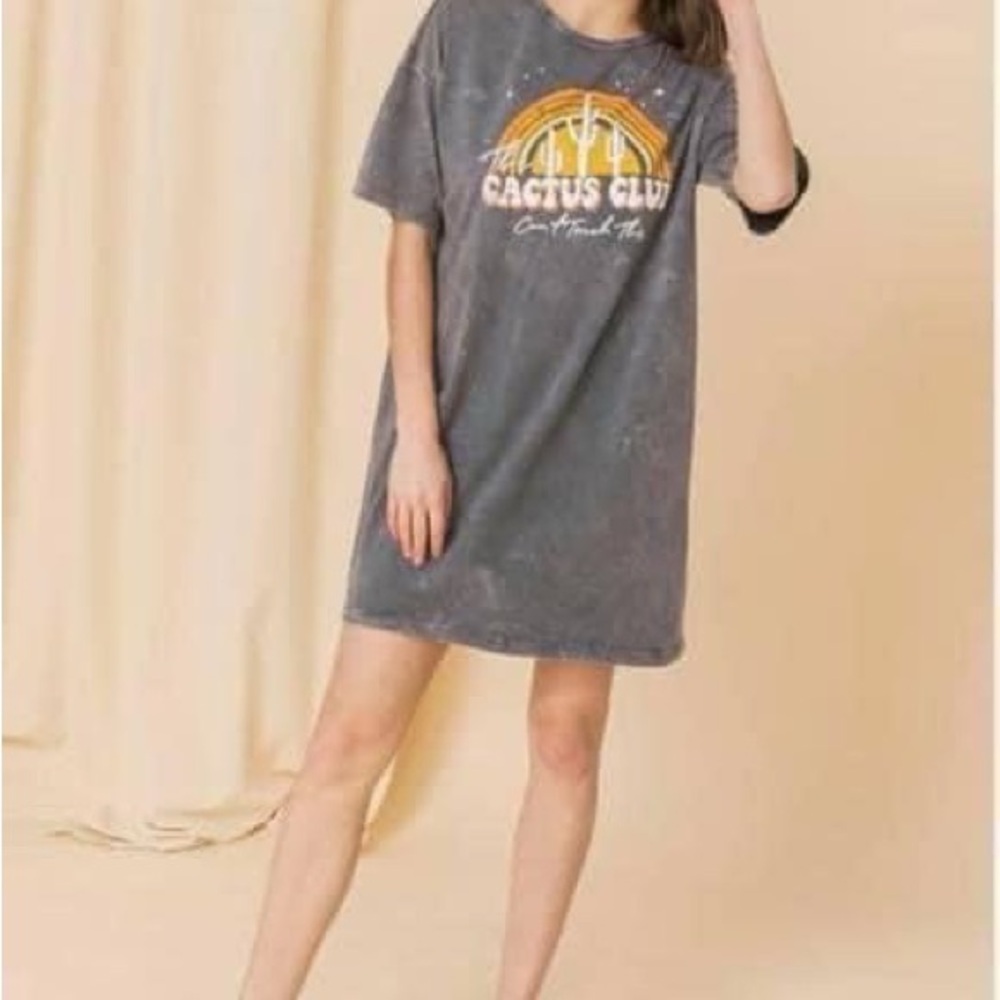 Gray Graphic Cactus Club T-Shirt Dress